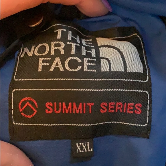 The North Face Winter Coat System - Nylon Shell/Fleece Zip Out Liner - Picture 3 of 3